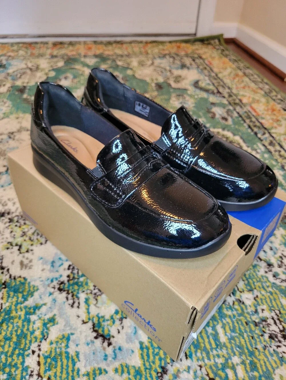 Clarks Ellowyn Penny Womens Moc Closed Toe Black Comfort Loafers, Size 10 Womens